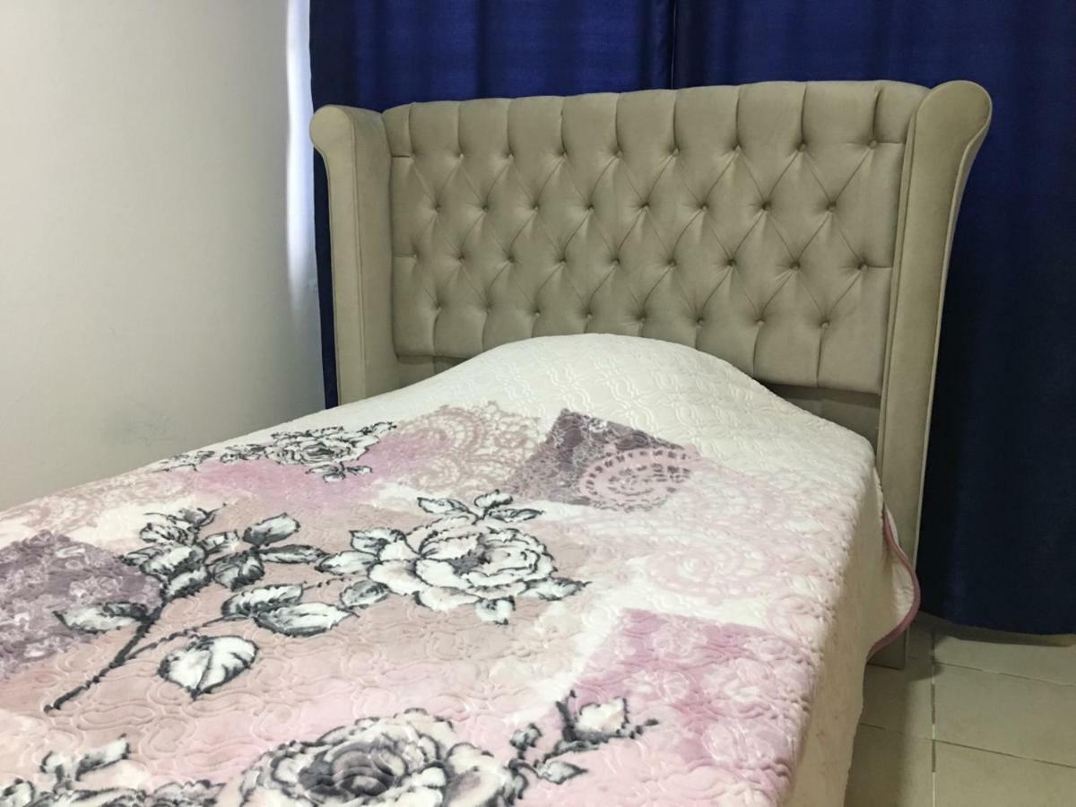 Royal Residence Kyrenia Кирения Екстериор снимка