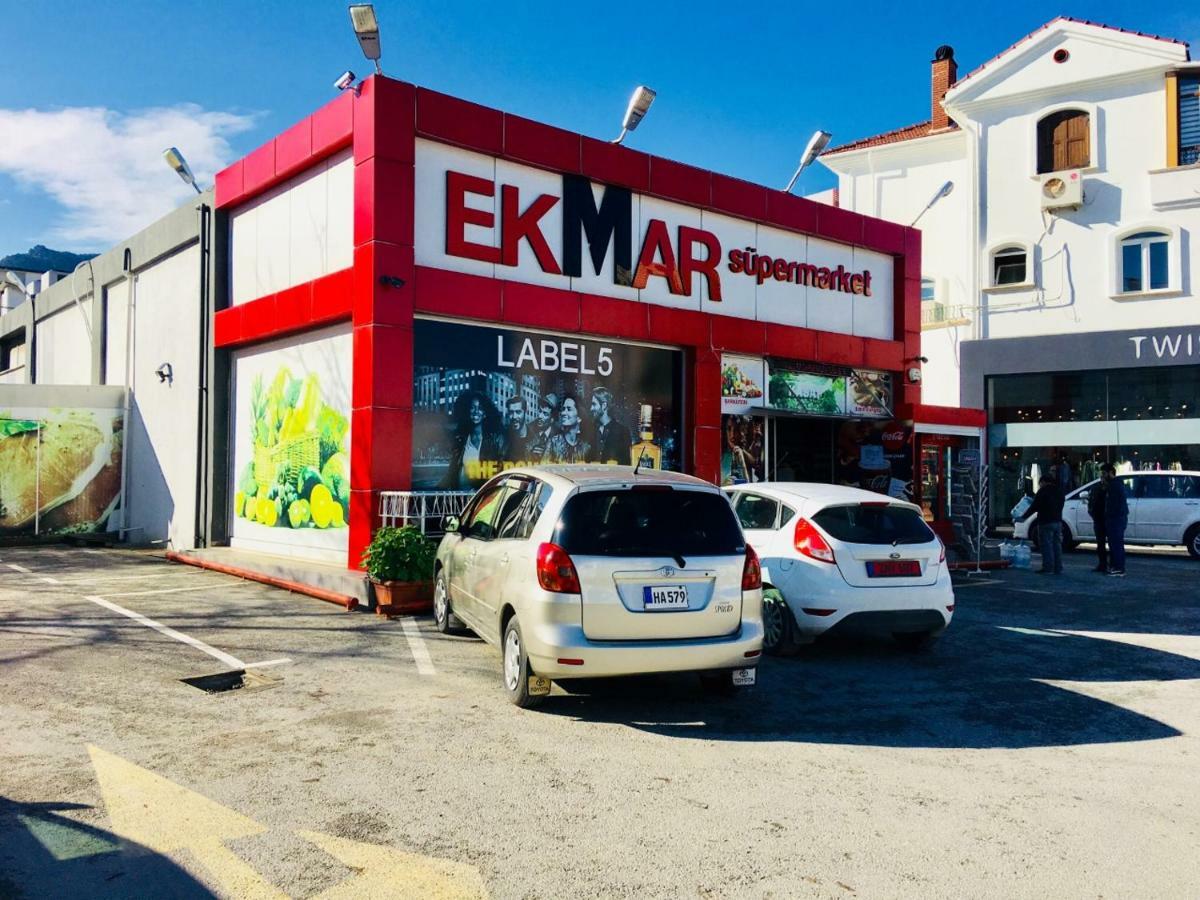 Royal Residence Kyrenia Кирения Екстериор снимка